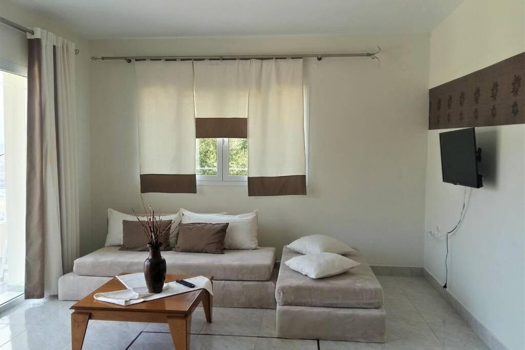 Sea And Mountains View Apartment Argostoli  Eksteriør bilde